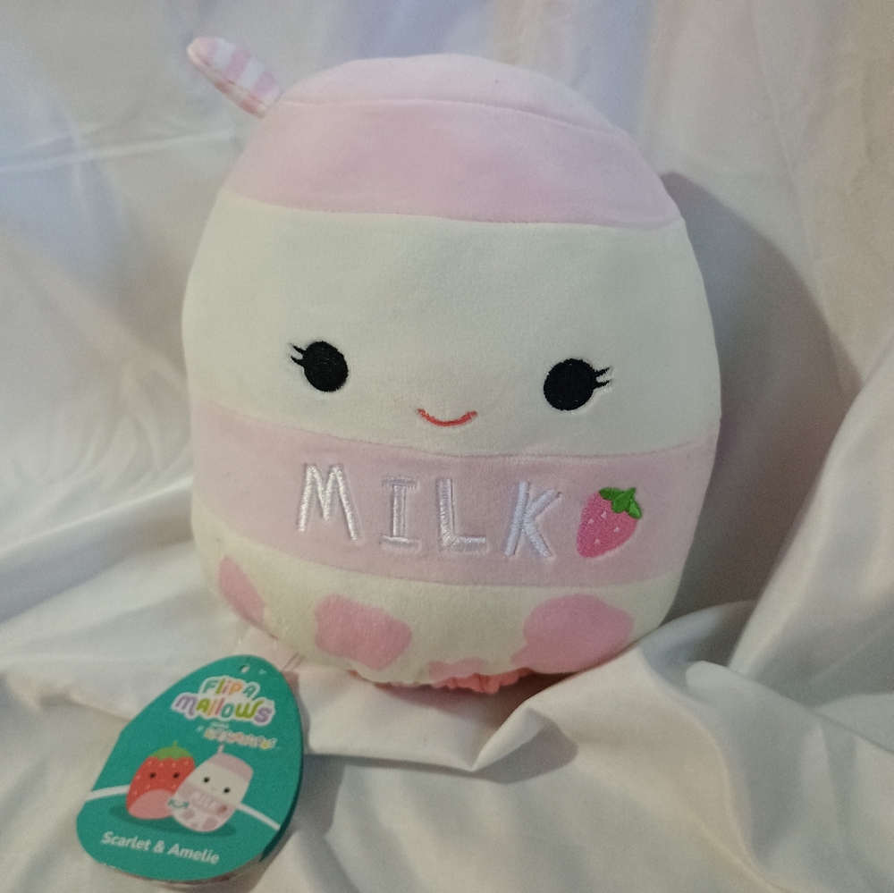 Scarlet And Amelie 8" Flip-a-mallow Squishmallow